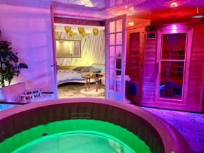 Espace détente jacuzzi sauna